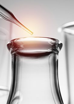 technologie innovation soins visage femme